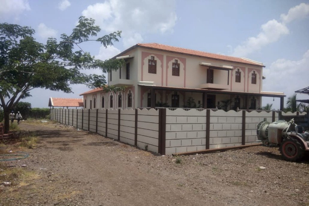Lebar Room & sequrity cabin